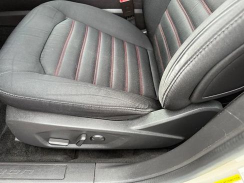 Used 2016 Ford Fusion SE AWD/4WD image 12