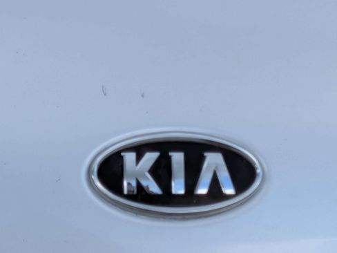 Used 2012 Kia Soul FWD image 13