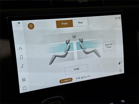 Certified 2023 Land Rover Defender 130 SE image 18