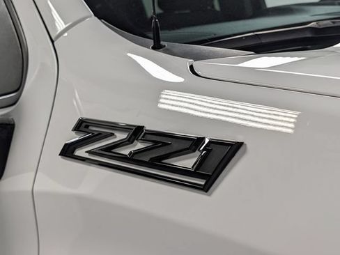 Certified 2023 Chevrolet Silverado 1500 Custom Trail Boss w/ LPO, Dark Essentials Package AWD/4WD image 3