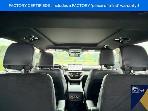 Used 2025 Ford Explorer ST w/ Sun And Sound Package AWD/4WD image 17