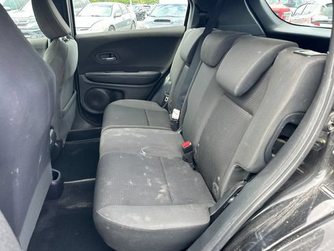 Used 2019 Honda HR-V Sport image 13