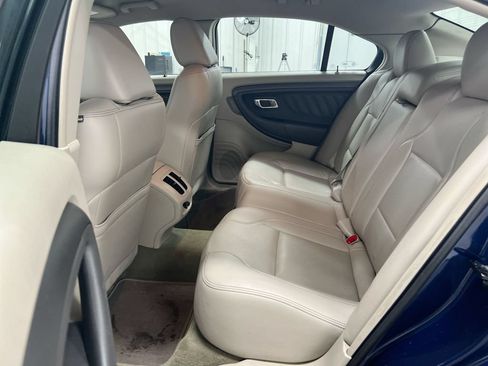 Used 2012 Ford Taurus SEL FWD image 21
