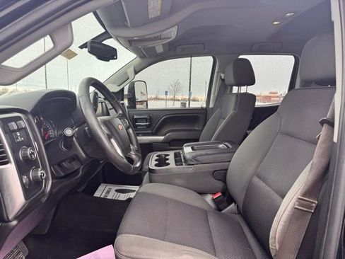 Used 2015 Chevrolet Silverado 2500 LT w/ LT Convenience Package image 8