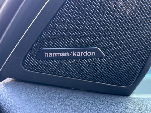 Used 2025 BMW X3 xDrive30i w/ Premium Package image 23