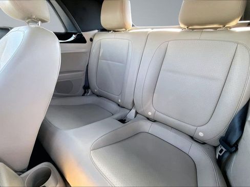 Used 2016 Volkswagen Beetle 1.8T S image 26