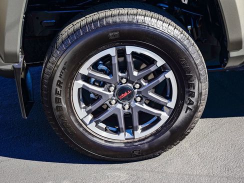 Certified 2024 Toyota Tacoma TRD Sport image 9