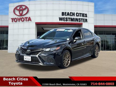 Certified 2024 Toyota Camry SE w/ Convenience Package FWD image 6