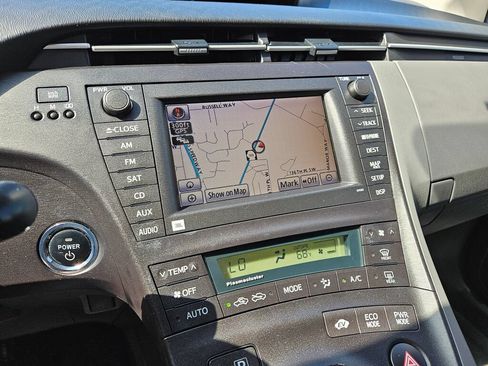 Used 2010 Toyota Prius Three FWD image 21