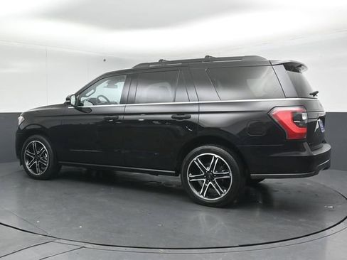 Certified 2020 Ford Expedition Limited w/ Equipment Group 303A image 5