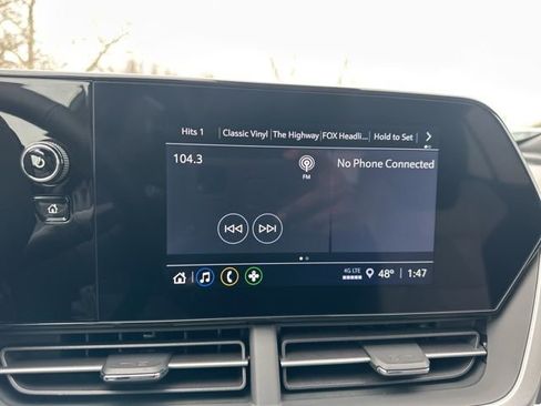 New 2026 Chevrolet Trax RS image 20