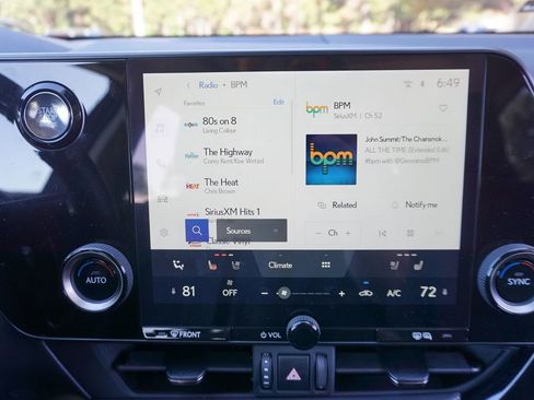 Used 2025 Lexus NX 250 FWD w/ Accessory Package (Z1) image 10