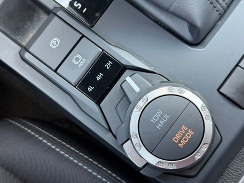 Certified 2025 Toyota Tacoma TRD Sport AWD/4WD image 35