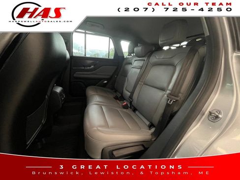 Used 2022 Lincoln Corsair AWD w/ Equipment Group 101A image 11