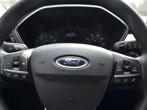 Used 2022 Ford Escape SE AWD/4WD image 8