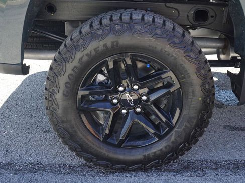 New 2026 Chevrolet Silverado 1500 LT Trail Boss w/ Convenience Package II AWD/4WD image 12