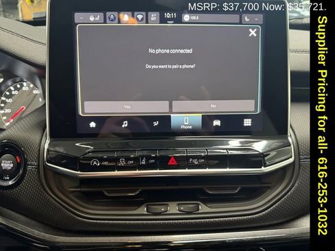 New 2026 Jeep Compass Limited image 18