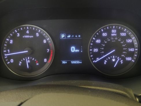 Used 2016 Hyundai Tucson SE w/ Option Group 02 FWD image 23