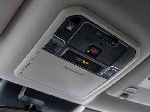 Used 2022 Toyota Tundra SR5 image 29