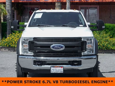 Used 2019 Ford F550 2WD Crew Cab Super Duty image 3