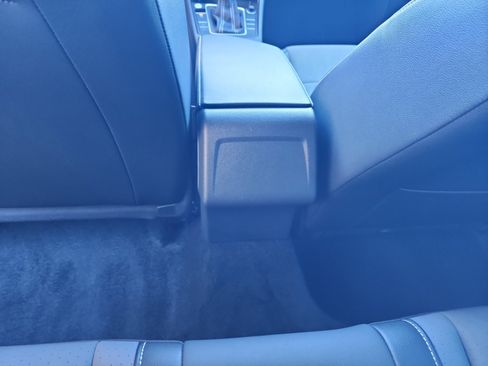 Certified 2025 Volkswagen Jetta SE image 32