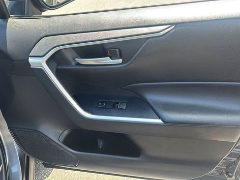 Used 2024 Toyota RAV4 XLE FWD image 13