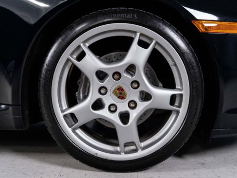 Used 2006 Porsche 911 Carrera RWD image 38