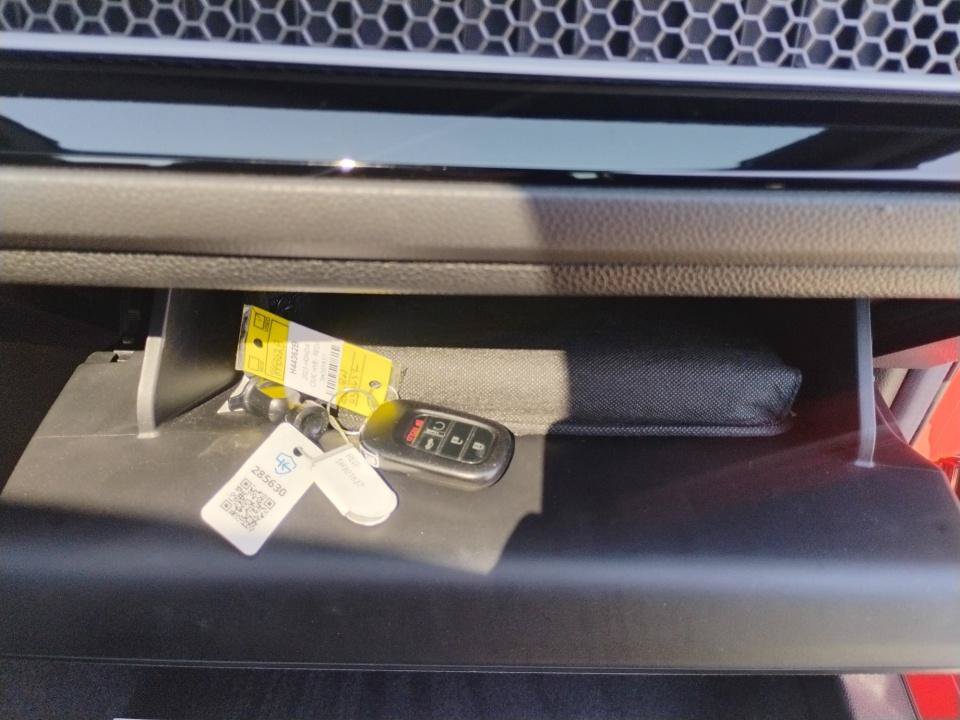 Certified 2025 Honda Civic Sport Touring image 34