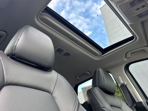 New 2025 MAZDA CX-5 AWD 2.5 S w/ Preferred Package image 19