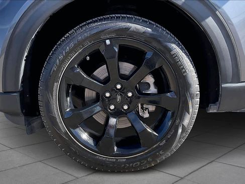 Certified 2023 Ford Explorer ST-Line image 10