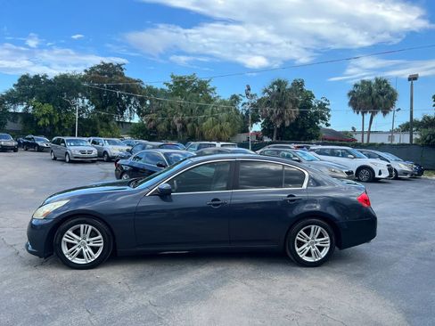 Used 2010 INFINITI G37 Sedan RWD image 7