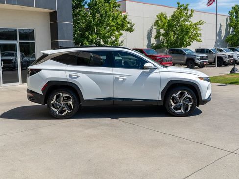 Used 2022 Hyundai Tucson Limited AWD/4WD image 8