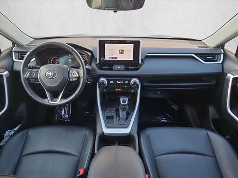 Used 2023 Toyota RAV4 XLE Premium FWD image 15