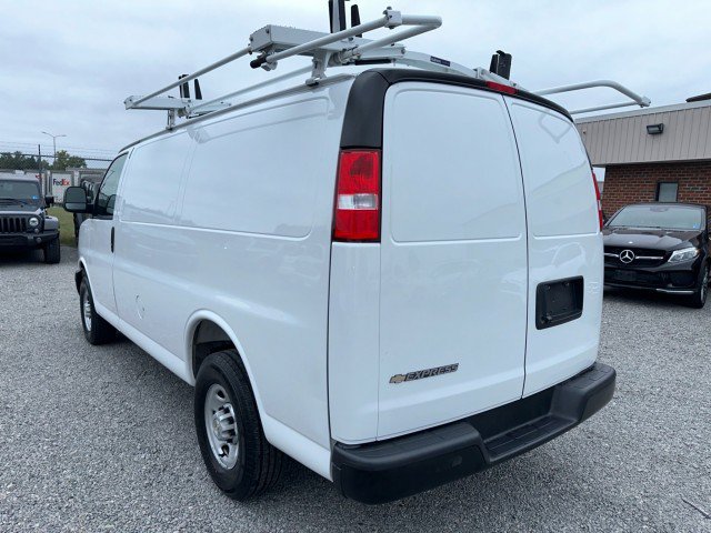 Used 2025 Chevrolet Express 2500 w/ Driver Convenience Package RWD image 11