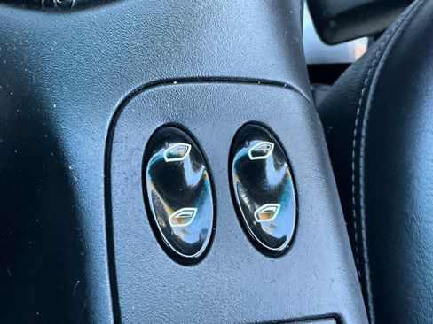 Used 2000 Porsche Boxster S RWD image 24