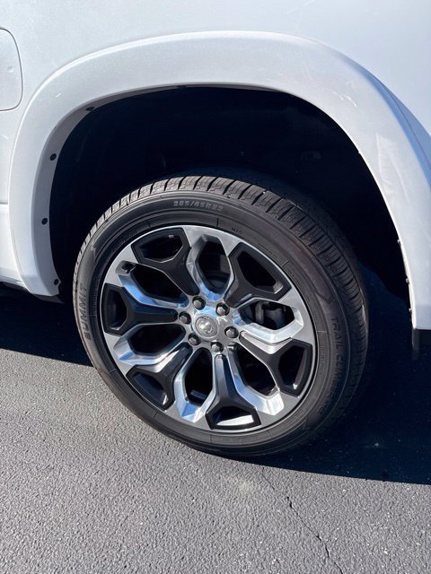 Used 2021 RAM 1500 Limited AWD/4WD image 10