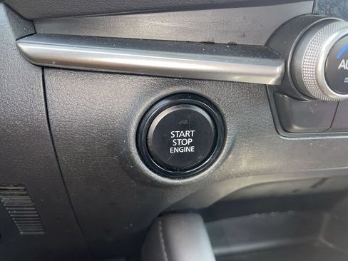 Used 2024 MAZDA MAZDA3 s FWD image 15