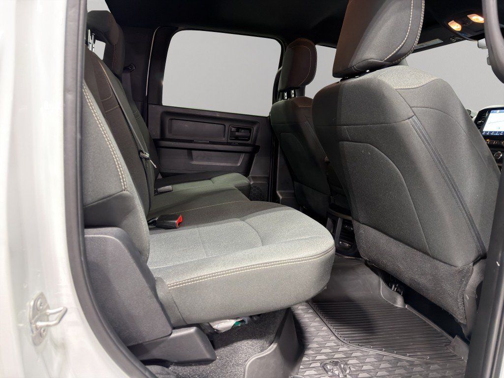 Used 2022 RAM 4500 Tradesman w/ Safety Group RWD image 17