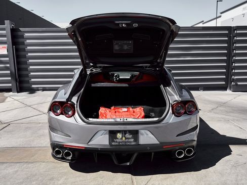 Used 2020 Ferrari GTC4Lusso V12 image 24