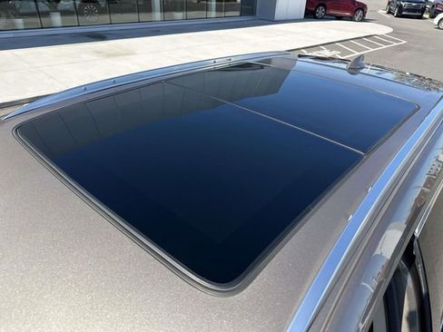 Certified 2023 Cadillac XT5 Premium Luxury image 14