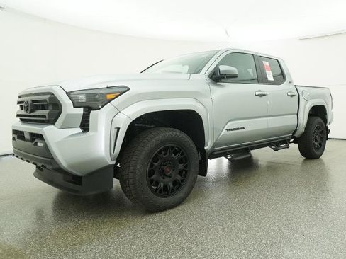 New 2025 Toyota Tacoma SR5 image 6