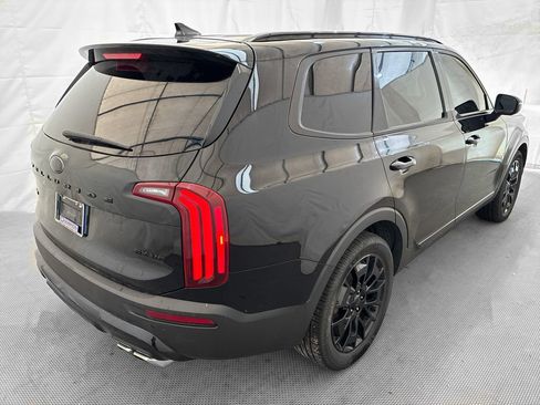 Used 2021 Kia Telluride EX w/ EX Premium Package AWD/4WD image 6