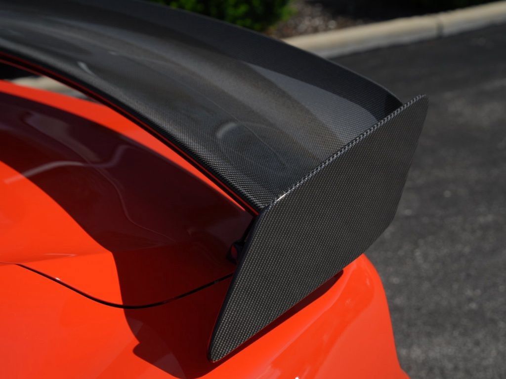 Used 2022 Ford Mustang Shelby GT500 w/ Carbon Fiber Track Pack RWD image 14