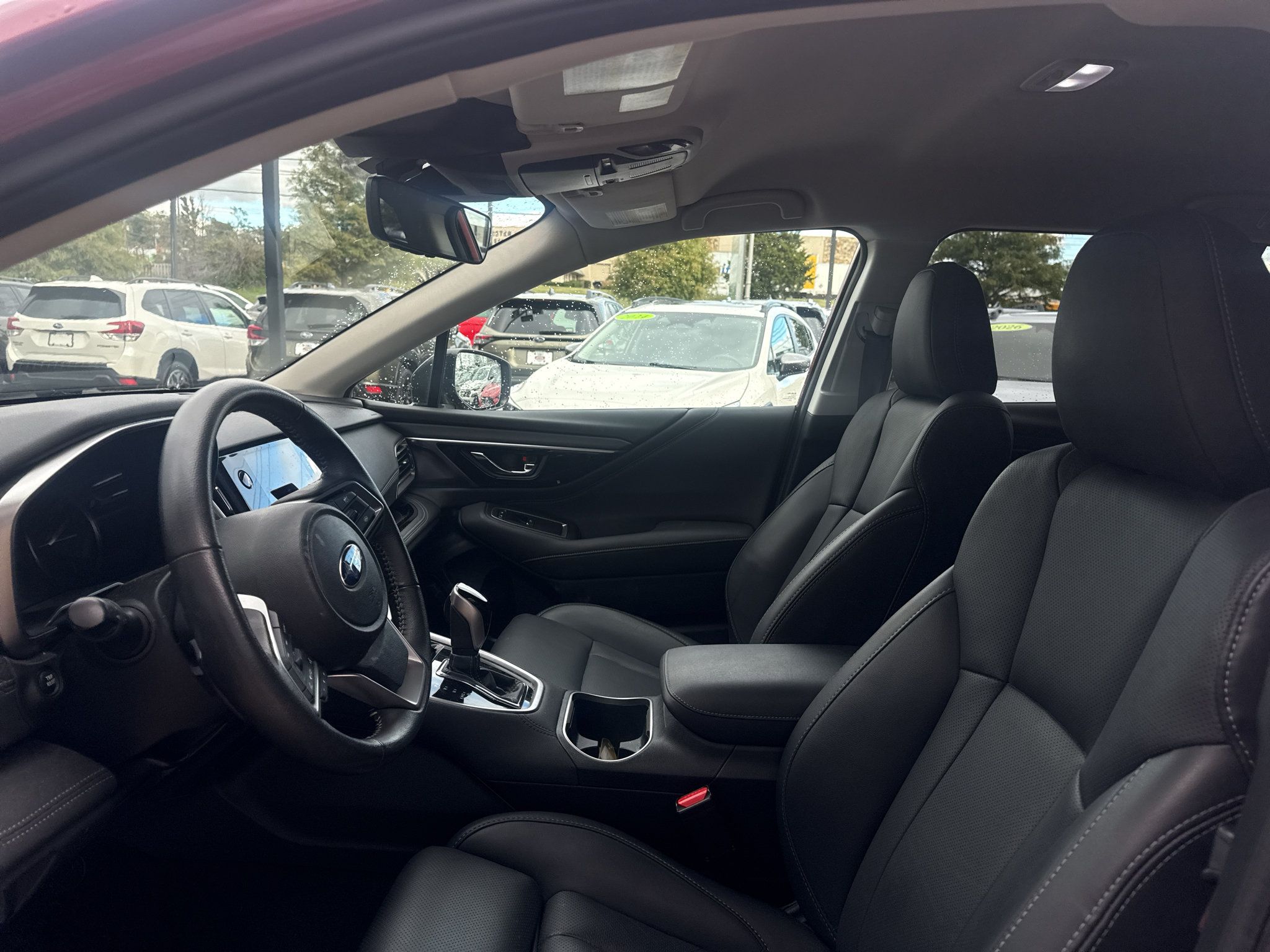 Used 2024 Subaru Outback Limited AWD/4WD image 9