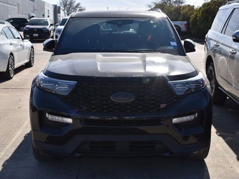 Used 2023 Ford Explorer ST w/ Equipment Group 401A image 3