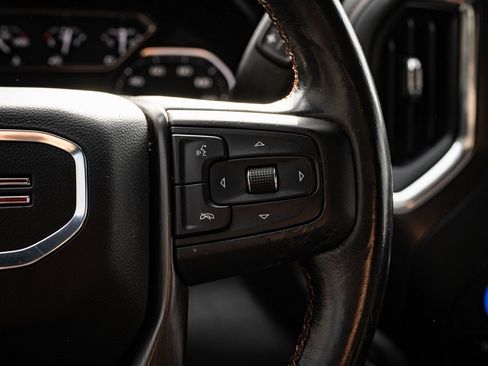 Used 2020 GMC Sierra 1500 AT4 w/ Off-Road Performance Package image 31