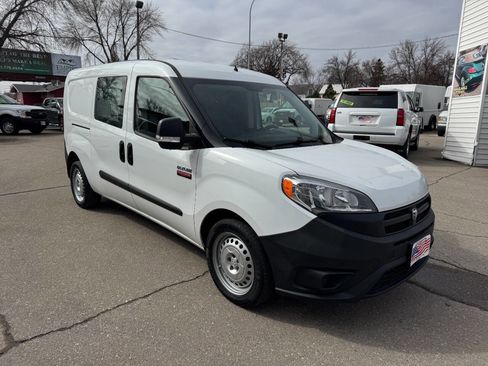Used 2018 RAM ProMaster City Tradesman FWD image 4