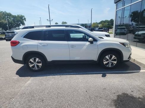 Used 2022 Subaru Ascent Premium w/ Convenience Package AWD/4WD image 2