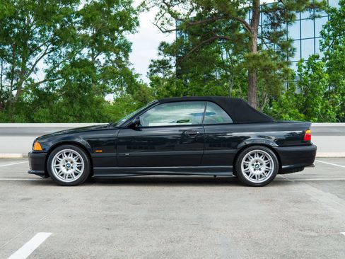Used 1999 BMW M3 Convertible image 6
