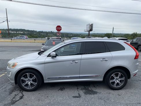 Used 2015 Volvo XC60 T6 Premier Plus AWD/4WD image 8